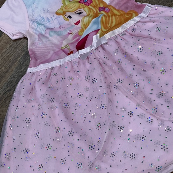 Mini Disney princesses dresses from London Primark!💗 - Picture 3 of 12